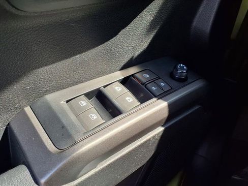 Used 2023 Toyota Tacoma TRD Off-Road w/ Technology Package image 21