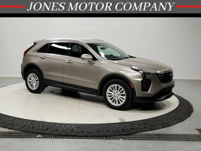 Used 2024 Cadillac XT4 Luxury w/ Cold Weather Package