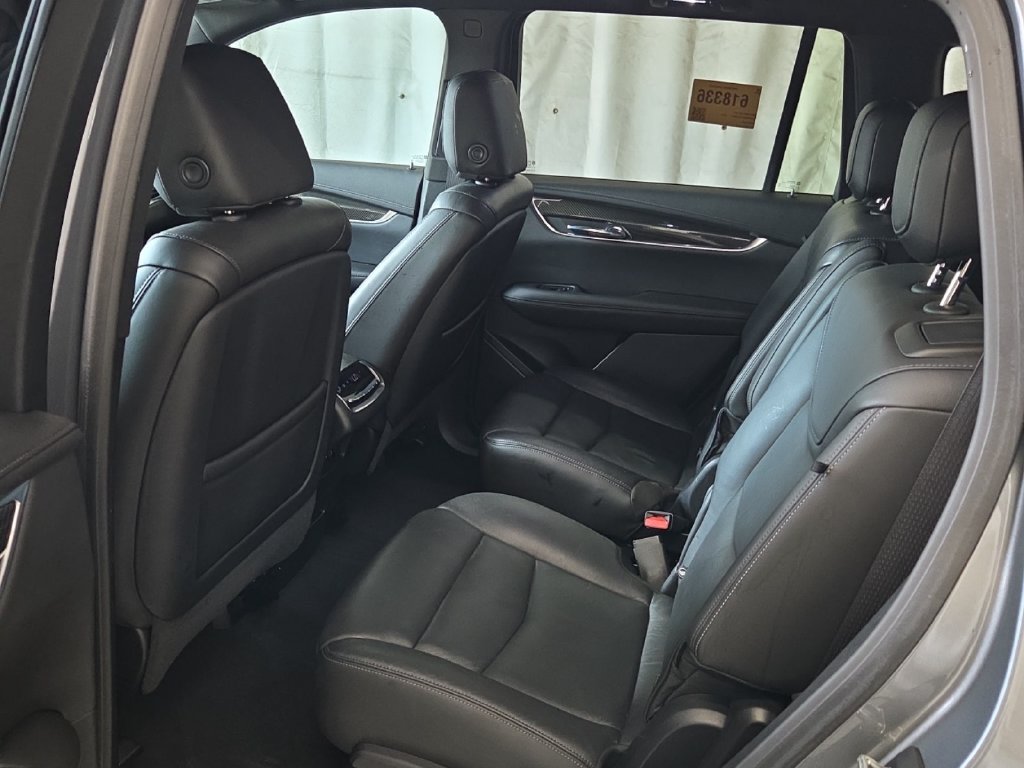 Used 2020 Cadillac XT6 Sport AWD/4WD image 16