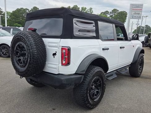 Used 2023 Ford Bronco Wildtrak AWD/4WD image 12