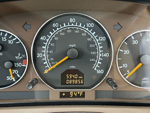 Used 1999 Mercedes-Benz SL 500 image 33