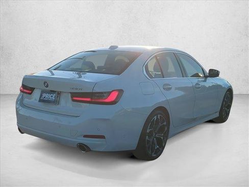 Used 2025 BMW 330i Sedan w/ M Sport Package RWD image 5