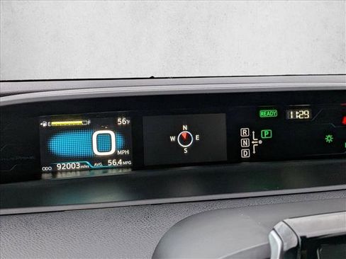 Used 2018 Toyota Prius Prime Advanced image 11