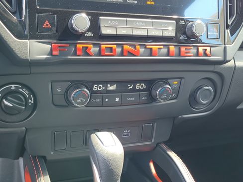 New 2025 Nissan Frontier PRO-4X image 27