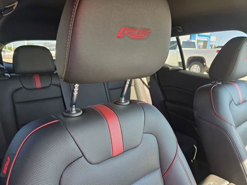 Used 2025 Chevrolet Trax RS w/ Driver Confidence Package FWD image 13