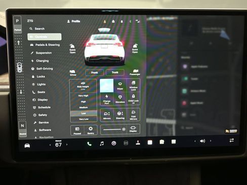 Used 2024 Tesla Model X AWD/4WD image 23