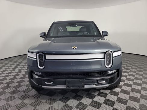 Used 2022 Rivian R1T Adventure AWD/4WD image 8