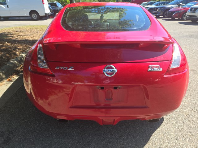 Used 2013 Nissan 370Z Coupe RWD image 4