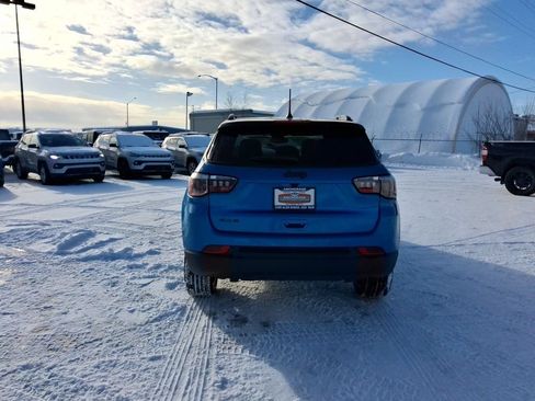 New 2026 Jeep Compass Limited w/ Sun, Sound & Navigation Group AWD/4WD image 7