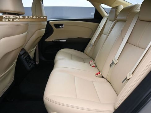 Used 2018 Toyota Avalon Limited w/ Protection Package FWD image 11