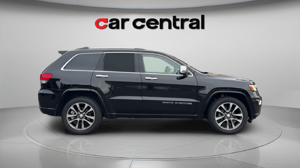 Used 2018 Jeep Grand Cherokee Overland AWD/4WD image 4