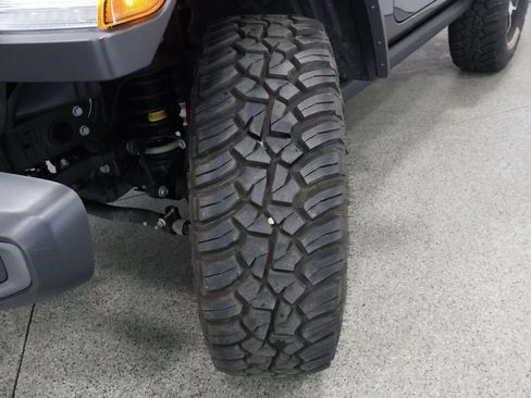 Used 2019 Jeep Wrangler Rubicon w/ LED Lighting Group image 4