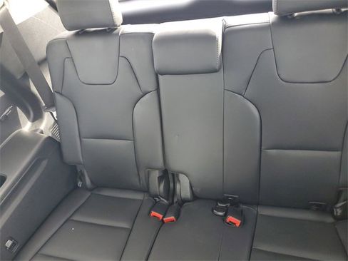 Certified 2023 Kia Telluride S image 9