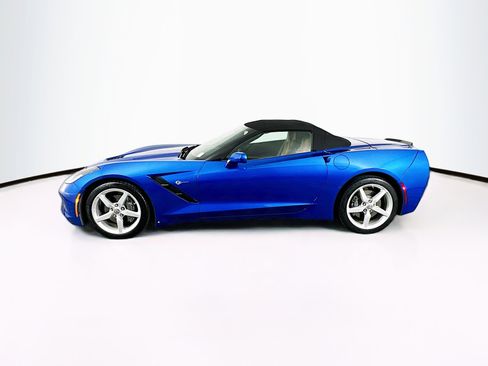 Used 2014 Chevrolet Corvette 2LT w/ 2LT Preferred Equipment Group image 4