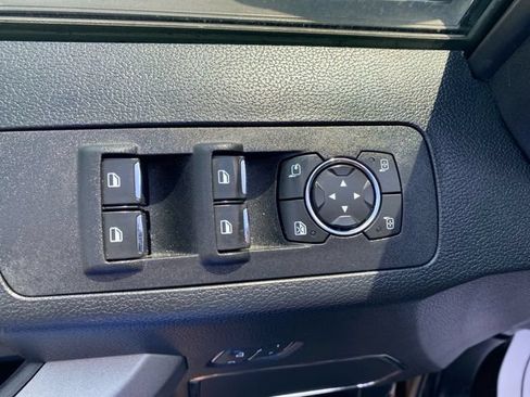 Used 2019 Ford F150 Limited AWD/4WD image 17