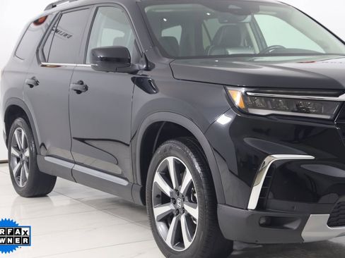 Used 2023 Honda Pilot Elite image 46