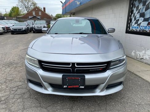 Used 2015 Dodge Charger SE AWD/4WD image 5