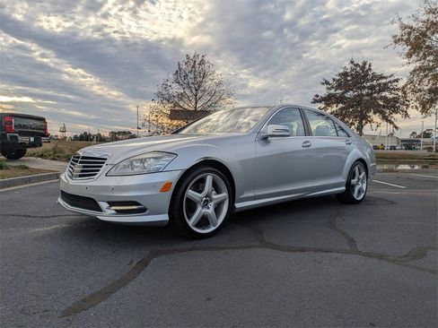 Used 2013 Mercedes-Benz S 550 image 9