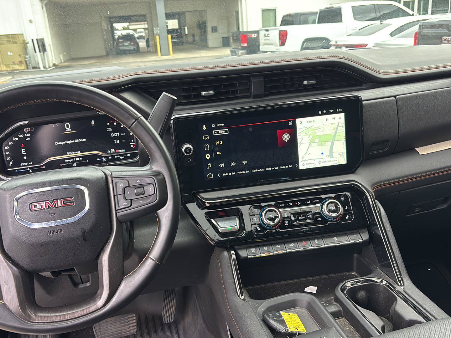 Used 2024 GMC Sierra 2500 AT4 w/ AT4 Premium Plus Package AWD/4WD image 17