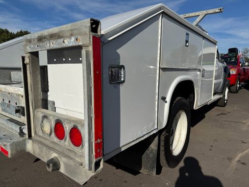 Used 2014 Ford F550 4x4 Regular Cab Super Duty image 10