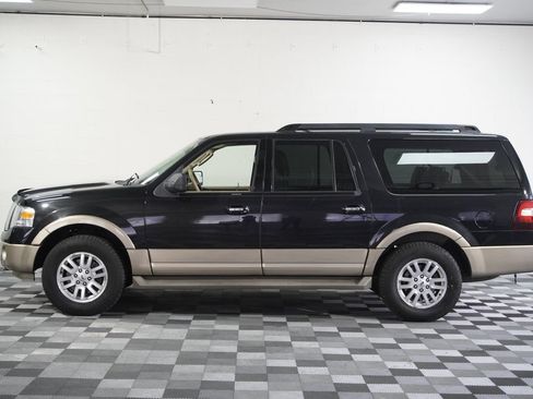 Used 2014 Ford Expedition EL XLT w/ Equipment Group 202A AWD/4WD image 2