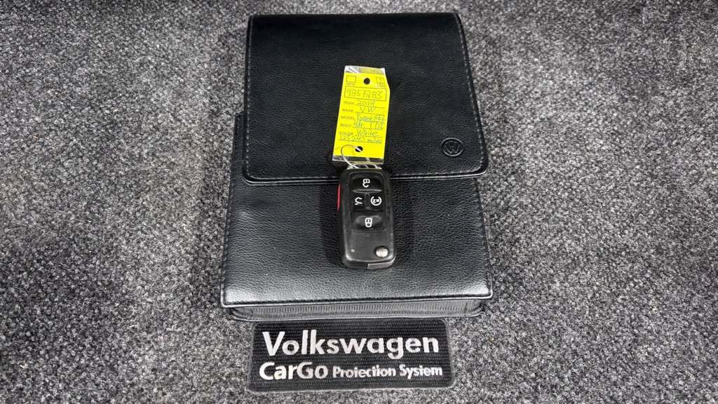 Used 2014 Volkswagen Passat TDI SEL Premium FWD image 35
