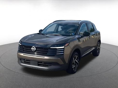 Used 2026 Nissan Kicks SV FWD image 7