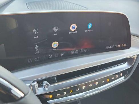 New 2026 Cadillac Lyriq V AWD/4WD image 15