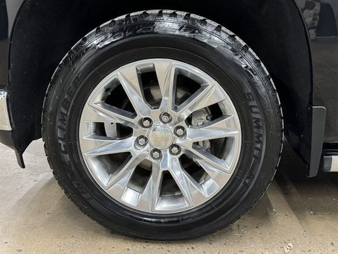 Used 2020 Chevrolet Silverado 1500 LTZ w/ LTZ Premium Package image 6