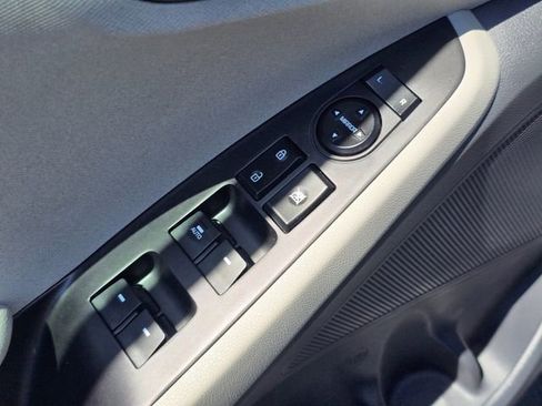 Used 2019 Hyundai Ioniq SEL FWD image 24