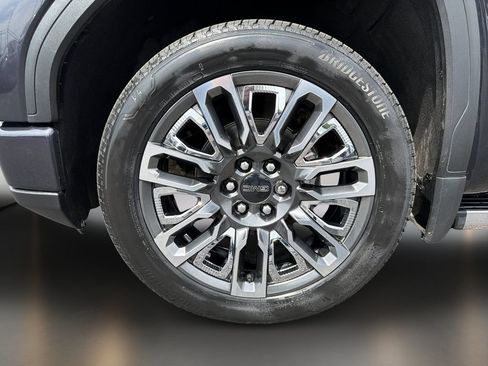 Certified 2024 GMC Sierra 1500 Denali Ultimate AWD/4WD image 11