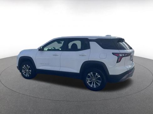 Used 2025 Chevrolet Equinox LT image 10