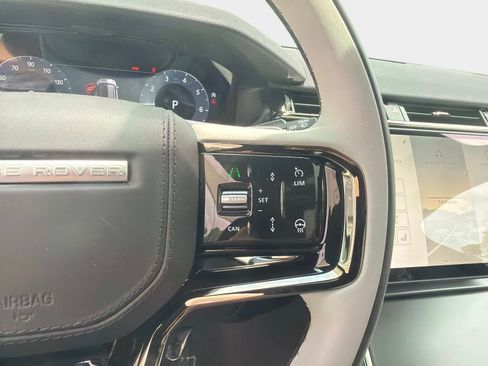New 2026 Land Rover Range Rover Velar S AWD/4WD image 25