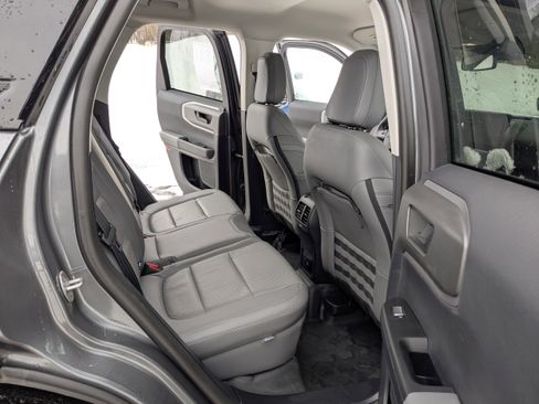 Used 2025 Ford Bronco Sport Badlands image 14