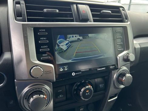 Used 2023 Toyota 4Runner SR5 Premium w/ SR5 Premium Package AWD/4WD image 17
