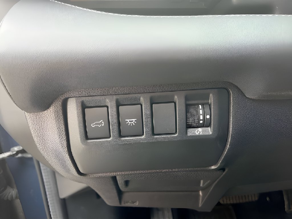 Used 2024 Subaru Ascent Touring AWD/4WD image 10