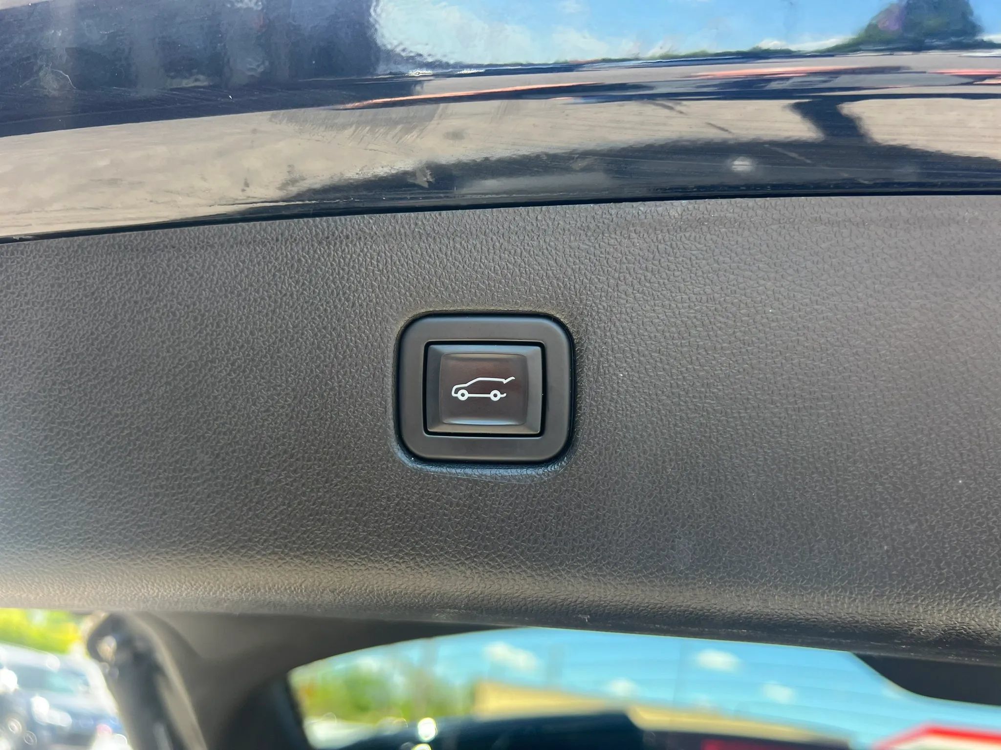 Used 2021 Chevrolet Blazer LT FWD image 28