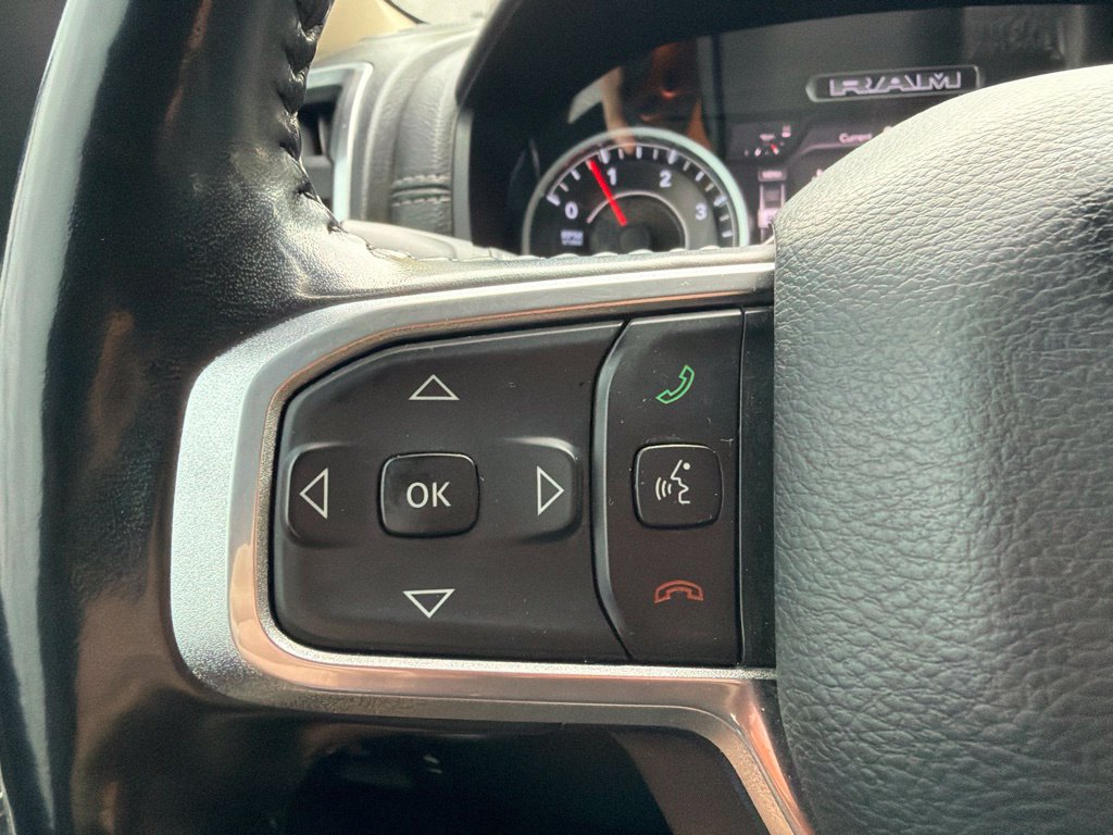 Used 2020 RAM 1500 Laramie AWD/4WD image 27
