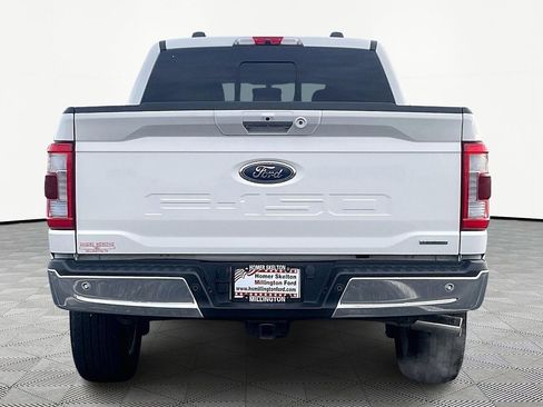 Used 2022 Ford F150 Lariat w/ Max Trailer Tow Package image 4