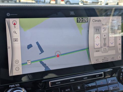 Used 2022 Toyota Highlander Platinum image 27