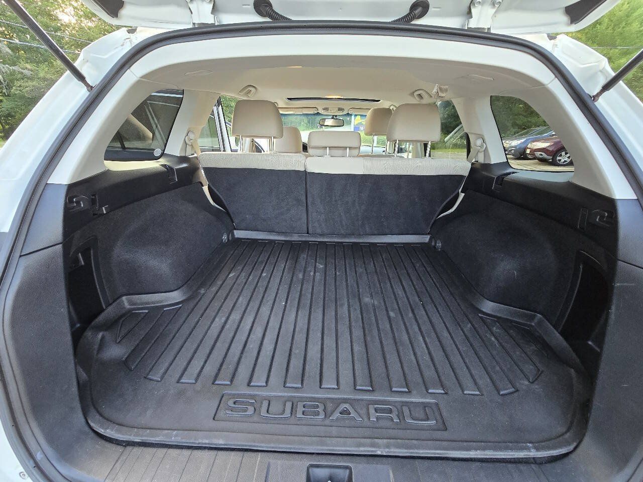 Used 2013 Subaru Outback 2.5i Premium AWD/4WD image 17