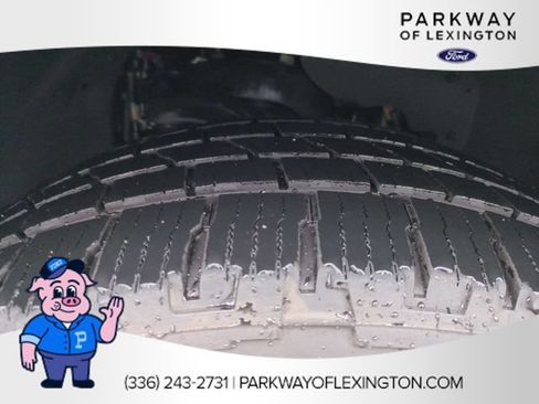 Used 2018 Ford Expedition Limited w/ Equipment Group 302A RWD image 11