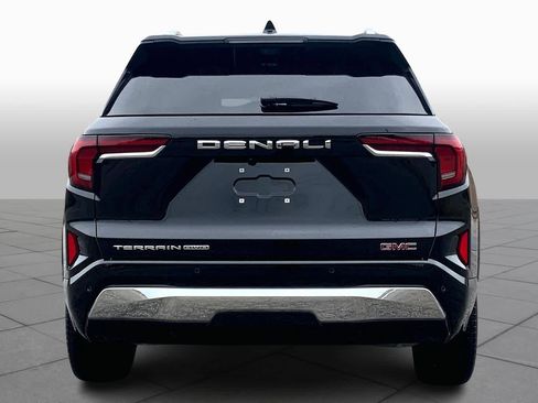 Used 2026 GMC Terrain Denali image 4