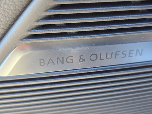 New 2026 Audi Q8 Premium Plus image 24