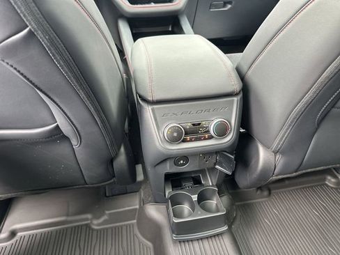 Used 2025 Ford Explorer ST w/ Sun And Sound Package image 25