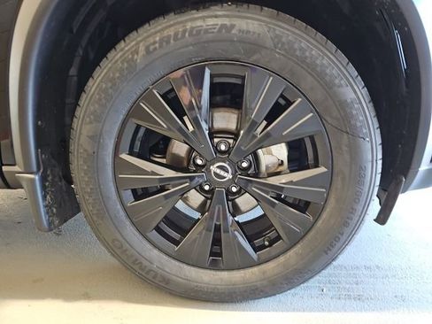 Certified 2023 Nissan Rogue SV w/ SV Premium B Package image 24