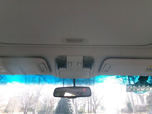 Used 2011 Subaru Legacy 2.5i Premium image 17