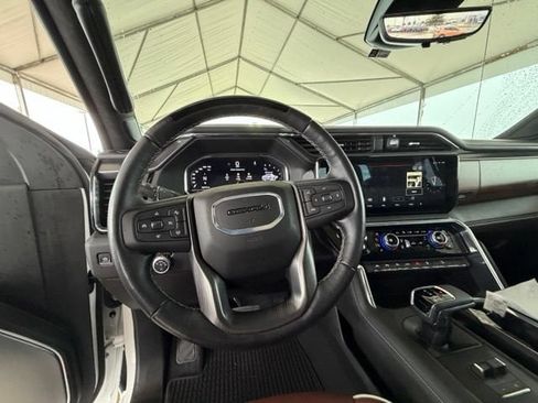 Used 2025 GMC Sierra 1500 Denali Ultimate AWD/4WD image 15