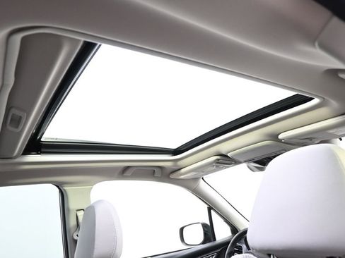 Used 2021 Subaru Forester Premium image 17