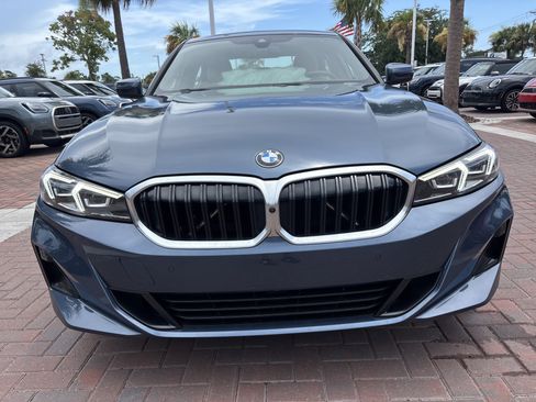 Used 2025 BMW 330i Sedan RWD image 3